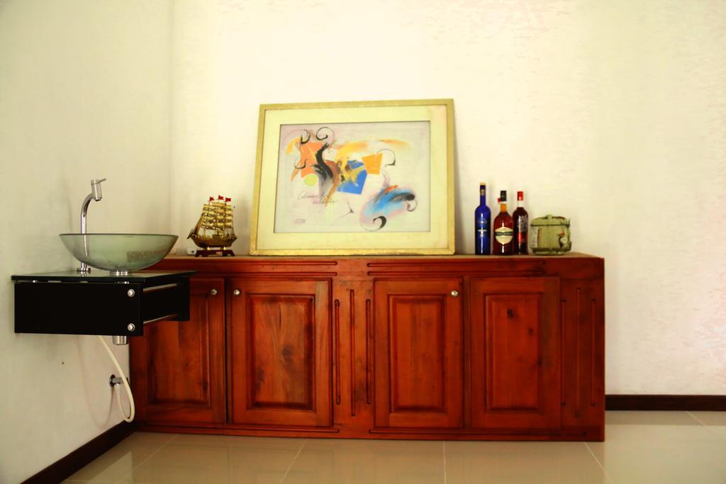 Nivahana Homestay Kandy Bagian luar foto