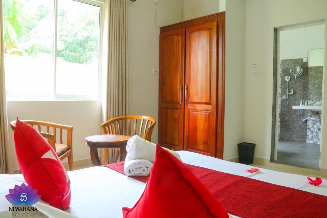 Nivahana Homestay Kandy Bagian luar foto