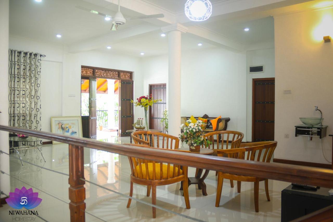 Nivahana Homestay Kandy Bagian luar foto