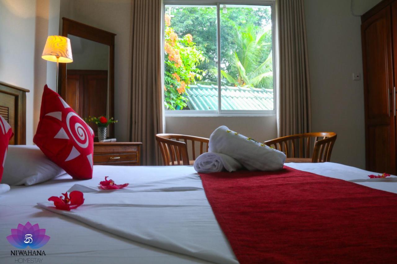 Nivahana Homestay Kandy Bagian luar foto